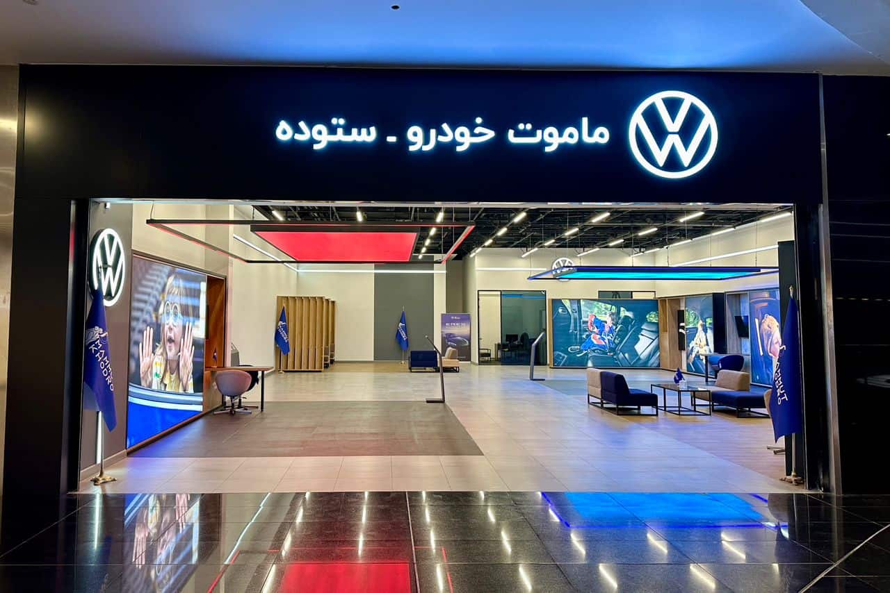 تجربه‌ای متفاوت از خرید خودروهای ماموت | افتتاحیه شوروم جدید گروه خودرویی ستوده با حضور مدیران ماموت خودرو